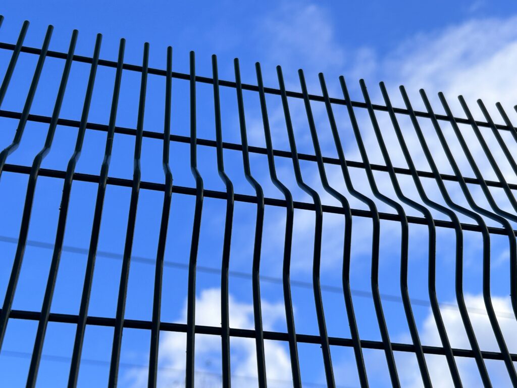 Tel Çit Firmalari Yeni Teknolojileri Uygular
